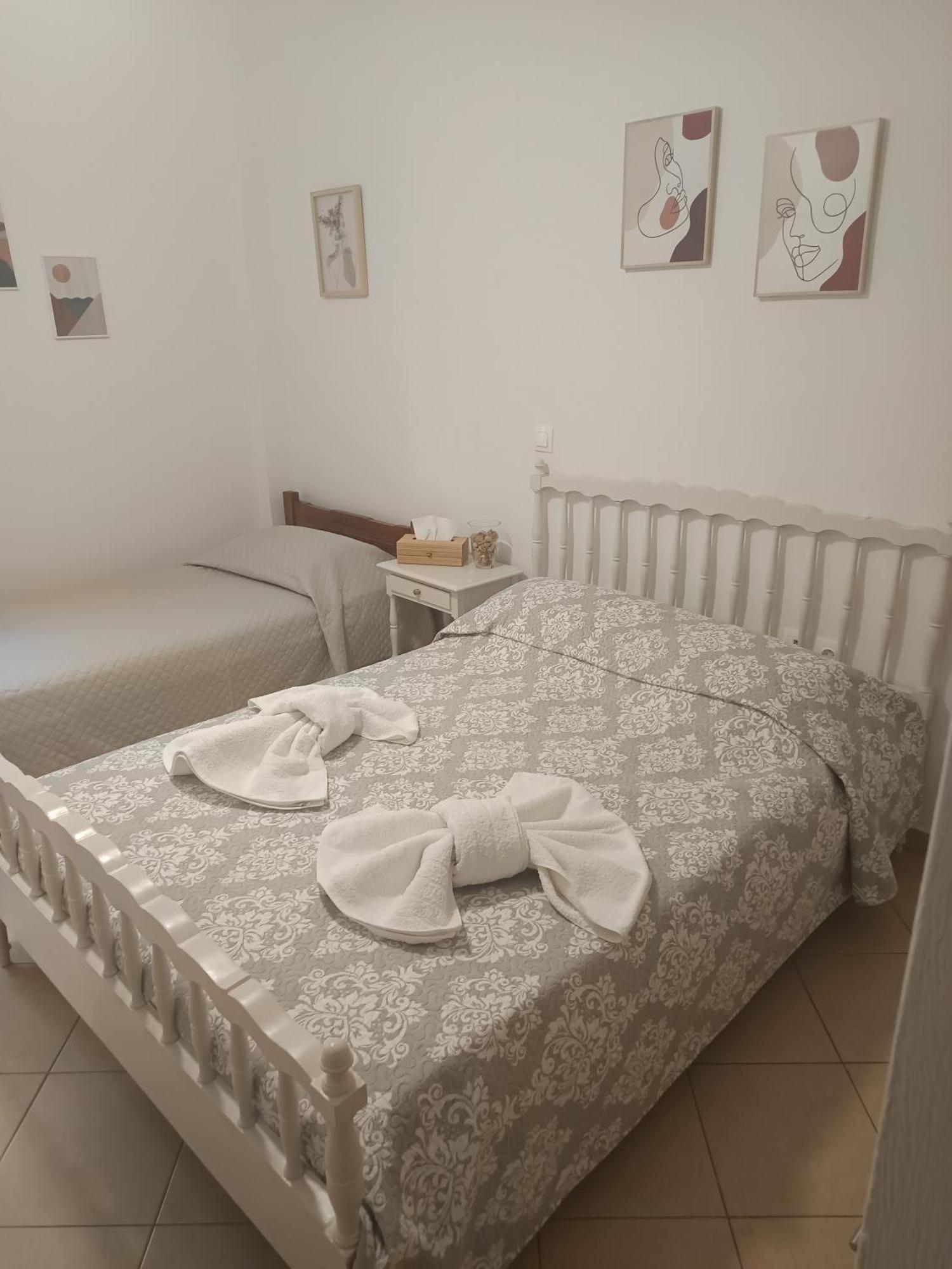Airport Anasta Casa Apartment Artemida  Ngoại thất bức ảnh