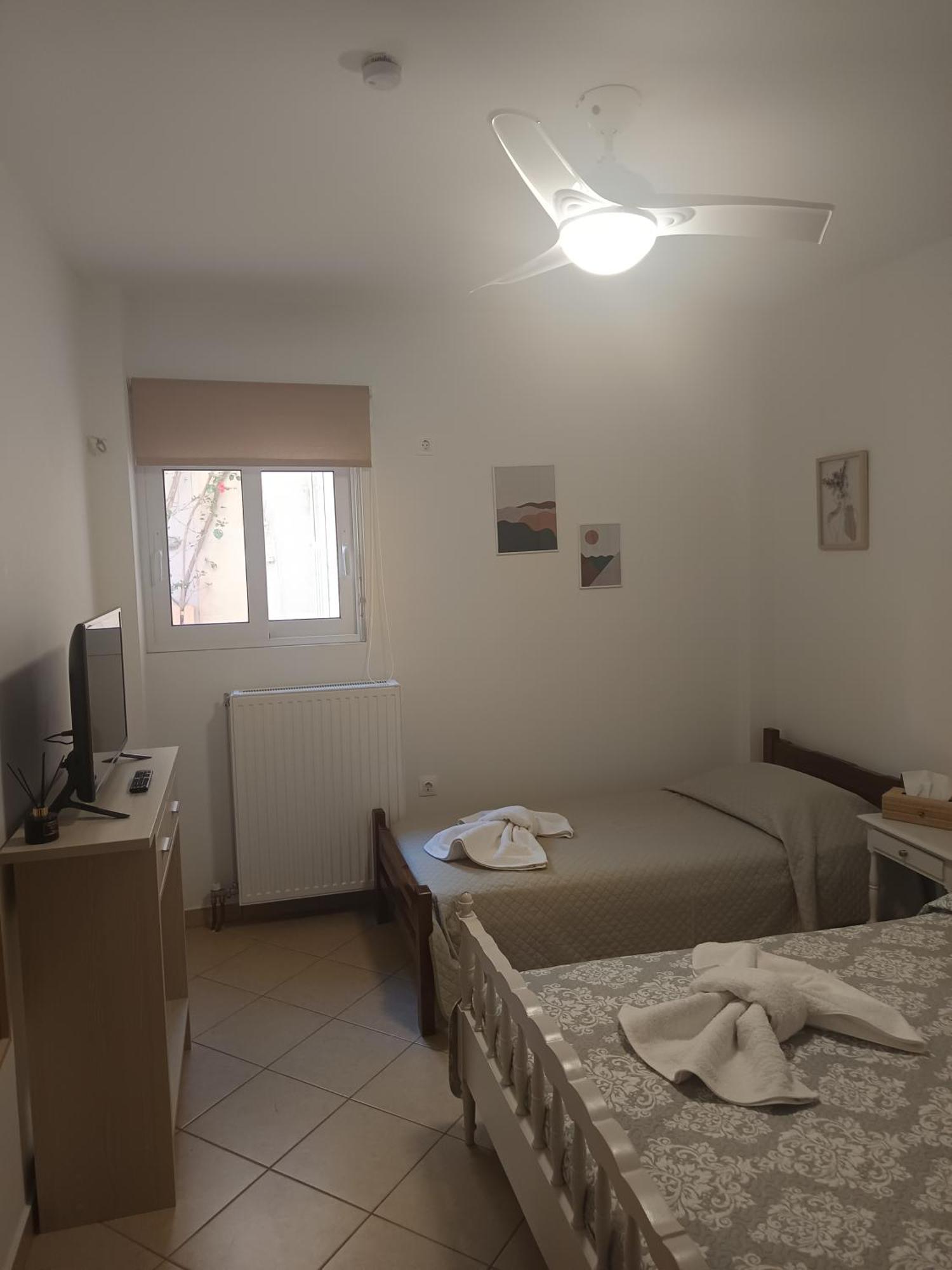 Airport Anasta Casa Apartment Artemida  Ngoại thất bức ảnh